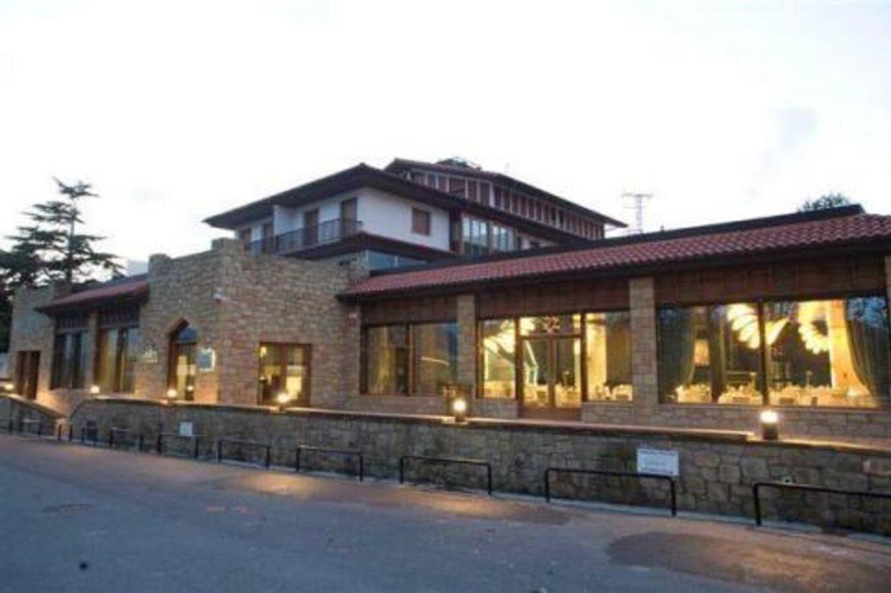 Apartamentos Turisticos Talaimendi Zarautz Extérieur photo
